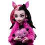 Mattel Monster High Puppe und Pyjamapartyzubehör, Draculaura, Schaurig schöne Pyjamaparty